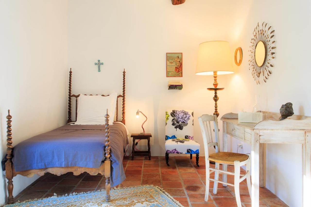 Domaine Du Clos D'Alari-Chambres D'Hotes Au Milieu Des Vignes Saint-Antonin-du-Var Kültér fotó